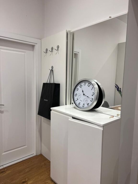RRUGA E DURRSIT, APARTAMENT 2+1 PER QIRA