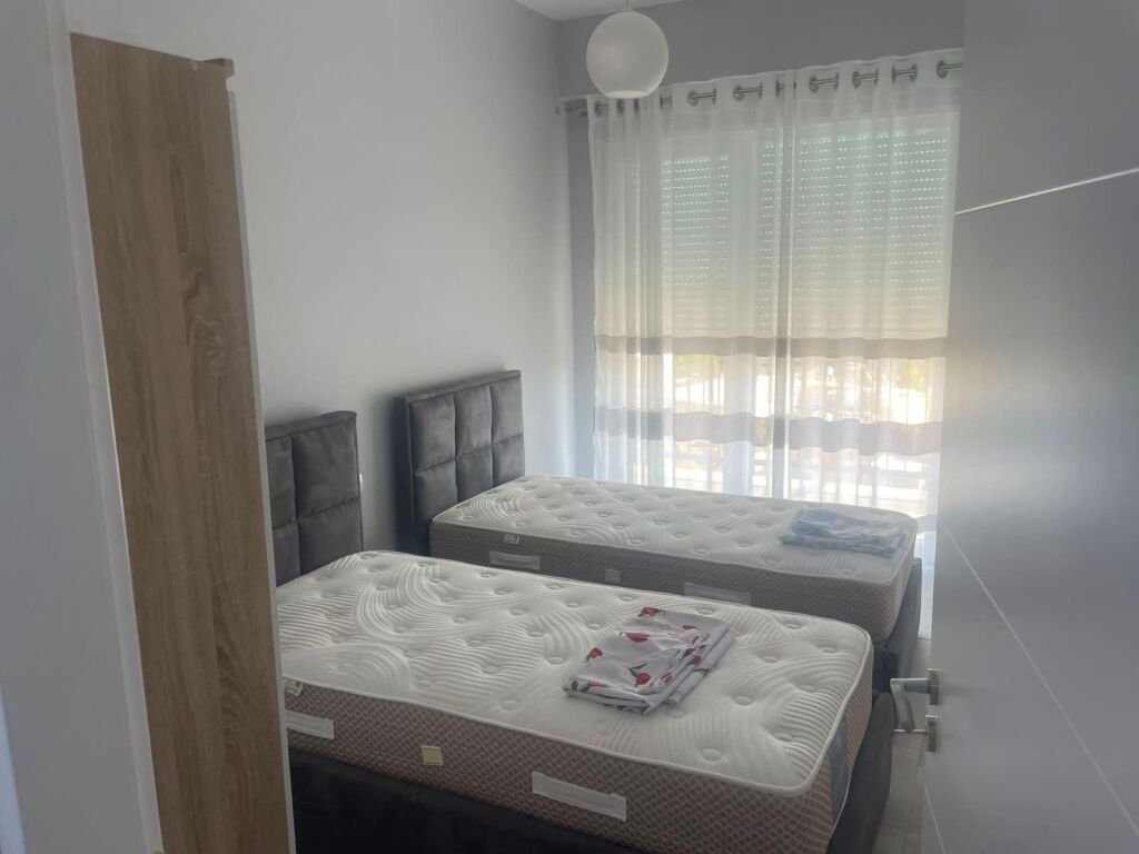 🏠 Jepet me qera apartament 2+1+2 në Brryl  📍 Pranë Shkollës Niket Dardani