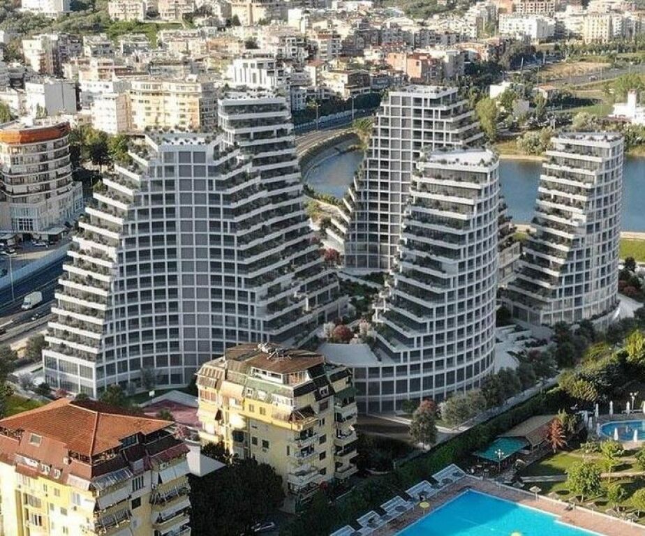 AMBIENT ZYRE ME QIRA TE LAKE VIEW ME PAMJE NGA LIQENI