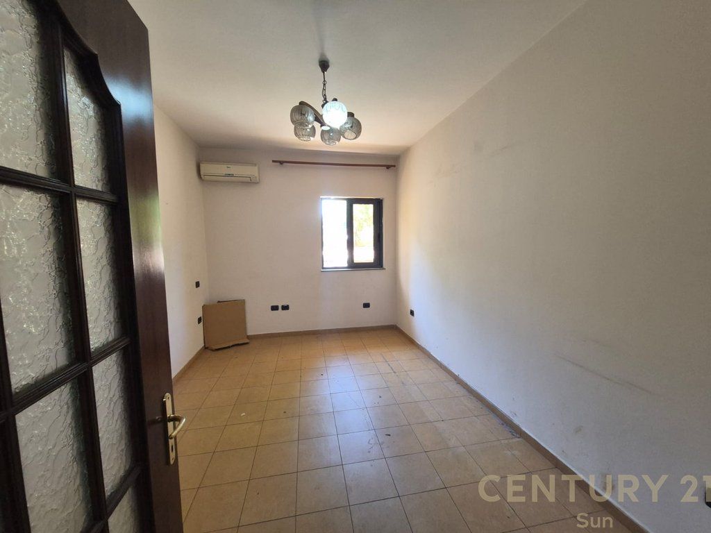 Apartment 3+1+2 with Storage and 2 Balconies for Sale at the Former Bus Park – 240,000 €