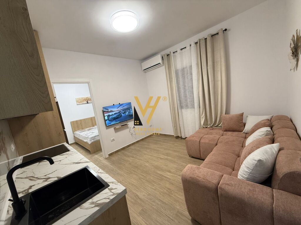 JEPET APARTAMENT 1+1 ME QIRA TE 5 MAJI 45.000 LEKE