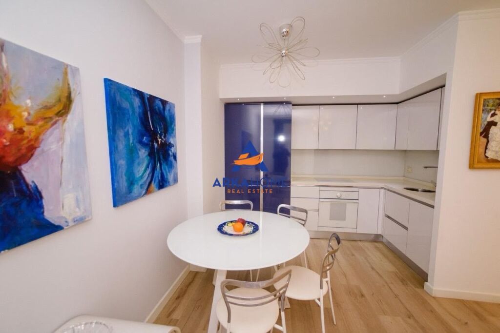 FOR RENT MODERN APARTMENT 2+1+2 BALCONIES "VLLAZËN HUTA STREET, NEAR THE MINISTRY OF FOREIGN AFFAIRS" 900 EURO