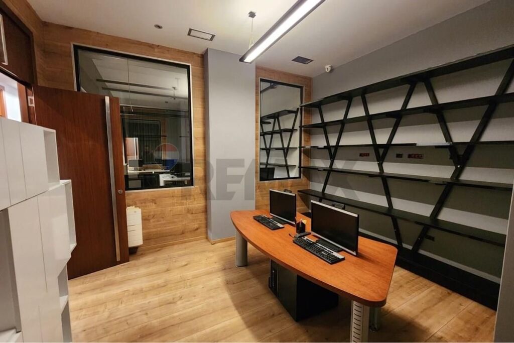 Ufficio in affitto in Via Dritan Hoxha