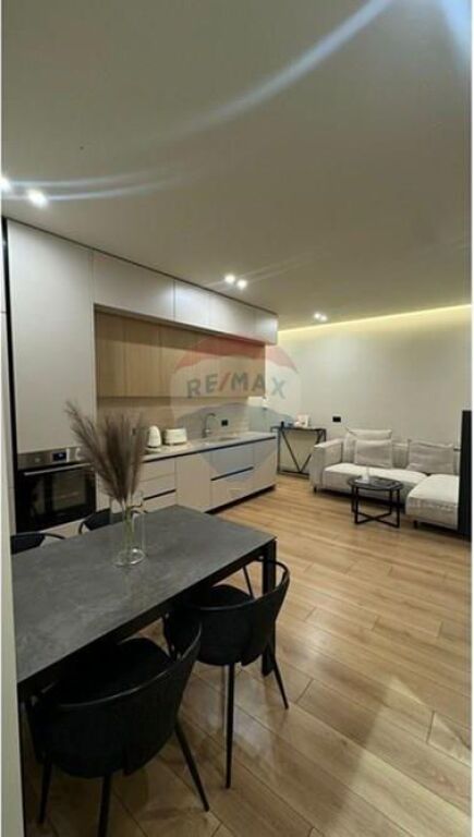 Apartament - Për Qira - Rruga e Kosovarëve, Tiranë(ID: 530191068-246)