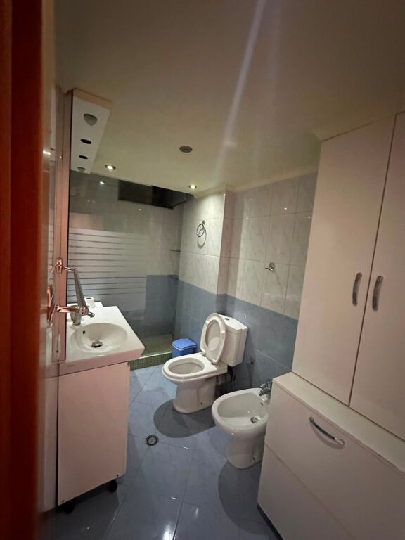 2+1, at 2 Palmat Astir, 142,000 lek negotiable