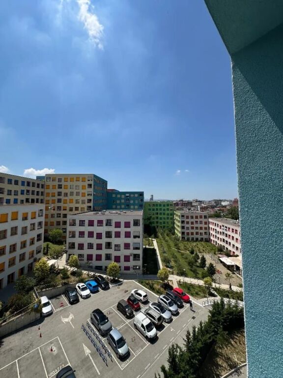 Apartament 2+1 me qera ne Ali Dem