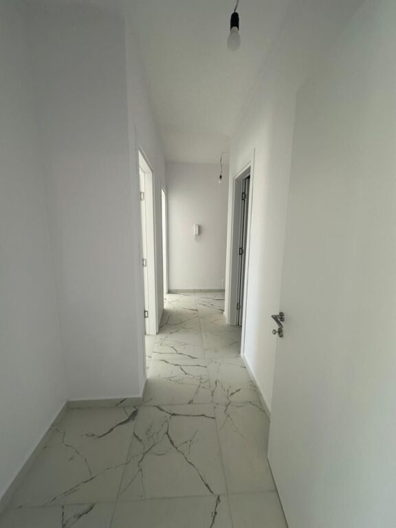 📌 Jepet me Qira Ambient Zyre – Univers City