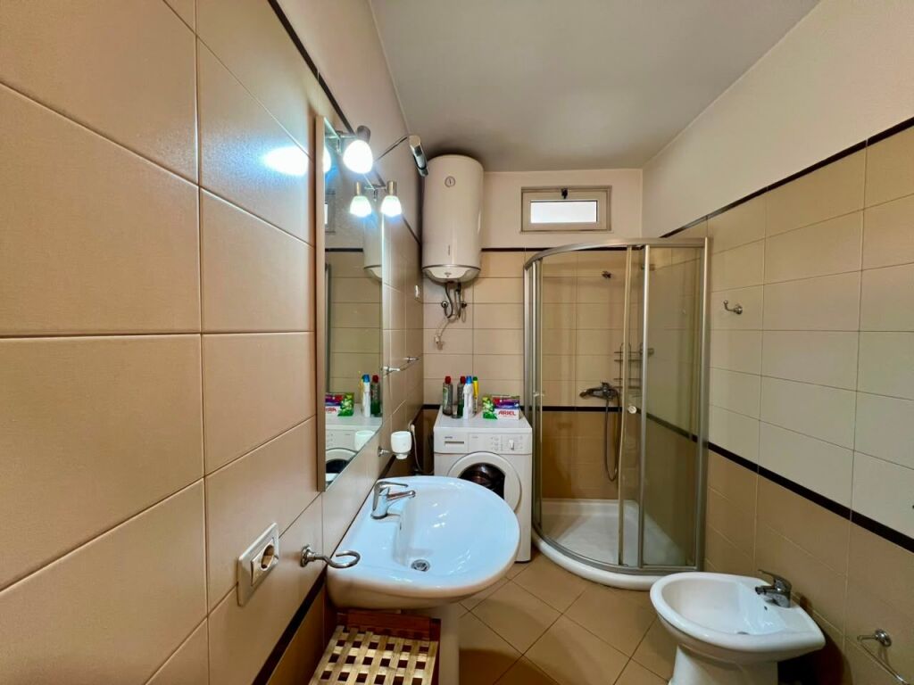 Qira, Apartament 2+1 "Rr.Siri Kodra" - Tiranë