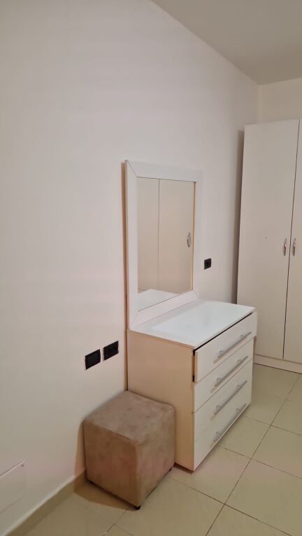 Apartament 1+1 tek rruga e Dibres