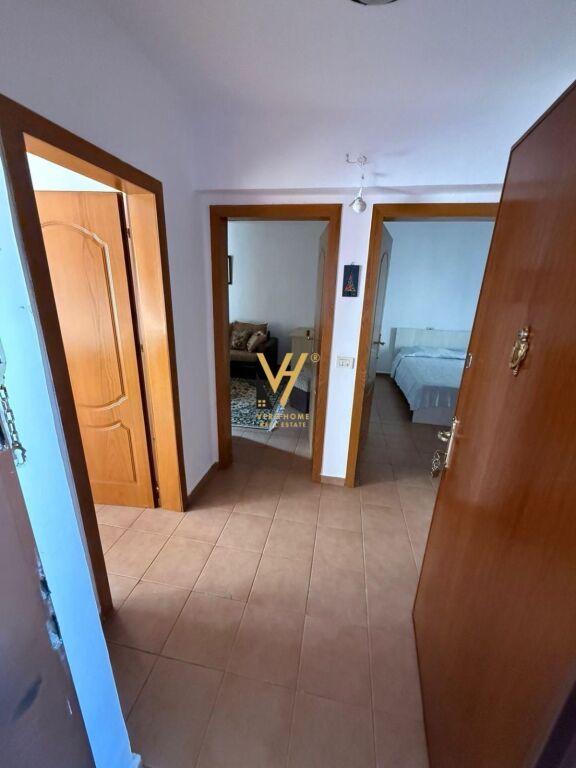JEPET APARTAMENT 2+1+BLK ME QIRA TE 21 DHJETORI 50.000 LEKE