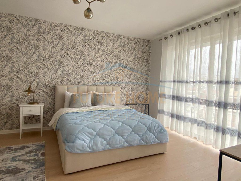 Qera, Apartament 1+1, Komuna e Parisit, Tiranë
