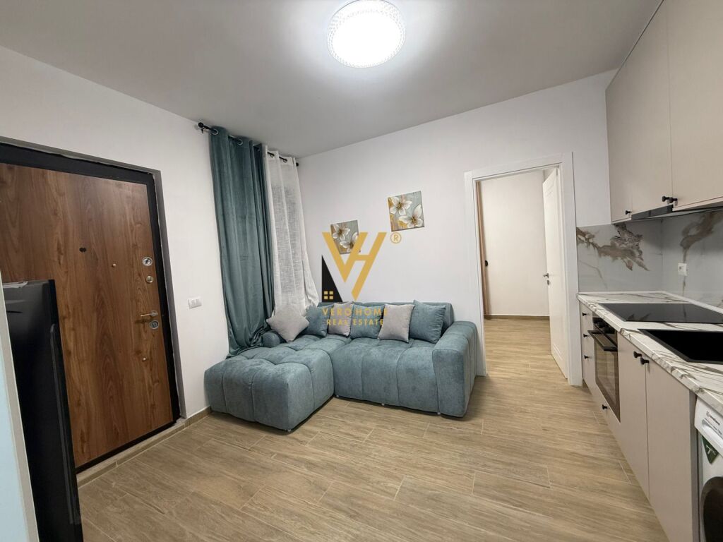 JEPET APARTAMENT 1+1 ME QIRA TE 5 MAJI 45.000 LEKE