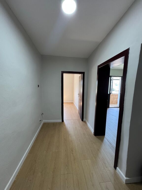 Shitet,Apartament 1+1, Ali Demi