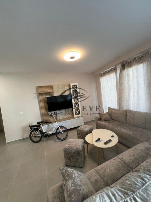 Shtëpi private kati 1 ,me Qira prane univesiteti, Durrës