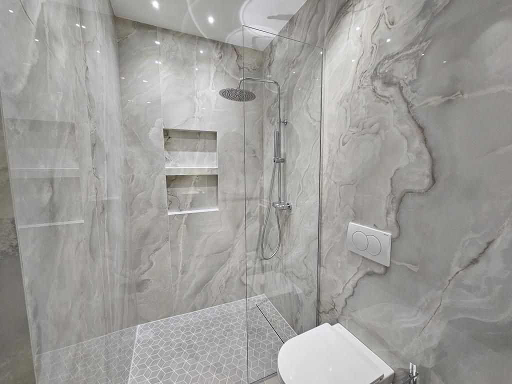 Luxury Apartment 2+1+2 for Sale in Lake View Residence!