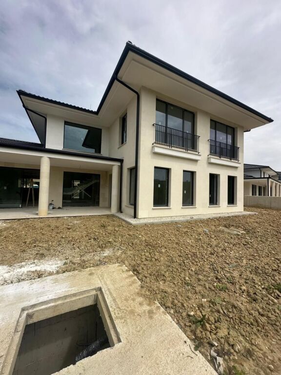 🏡 VILLA DI LUSSO IN VENDITA – VALLËS VIRIDI RESIDENCE, TEG