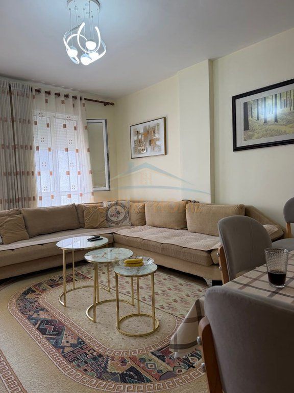 For sale, Apartment 1+1, Zoological Garden, Tirana.