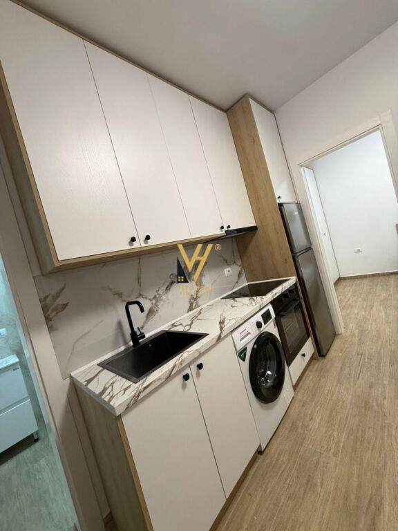 JEPET APARTAMENT 1+1 ME QIRA TE 5 MAJI 45.000 LEKE