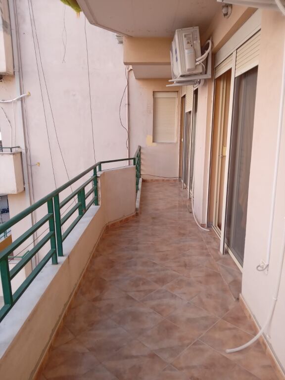 🏡APARTAMENT 2+1 ME QIRA AFATGJATË – RIVIERA, VLORË‼️