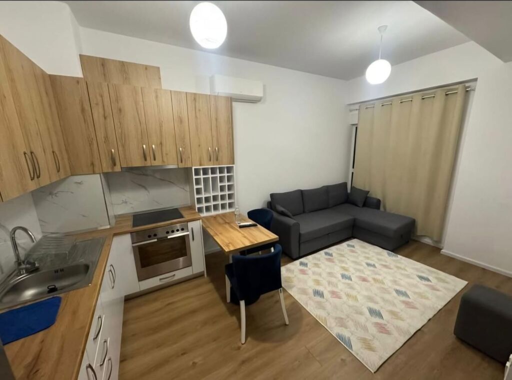 Apartament 1+1 me qira