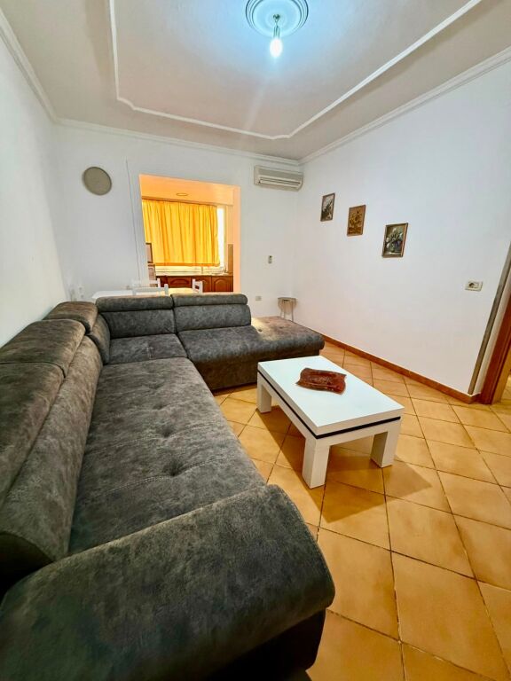 🏠 JEPET ME QIRA APARTAMENT 2+1 TE KRYQËZIMI I BRRYLIT, TIRANË
