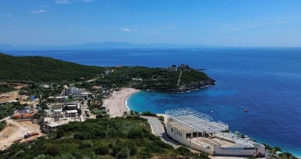APPARTAMENTO CON VERANDA E PARCHEGGIO A FOLIRE VILLAGE JALE