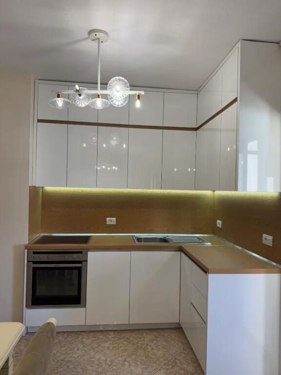 Apartament 1+1, Ish Parku!