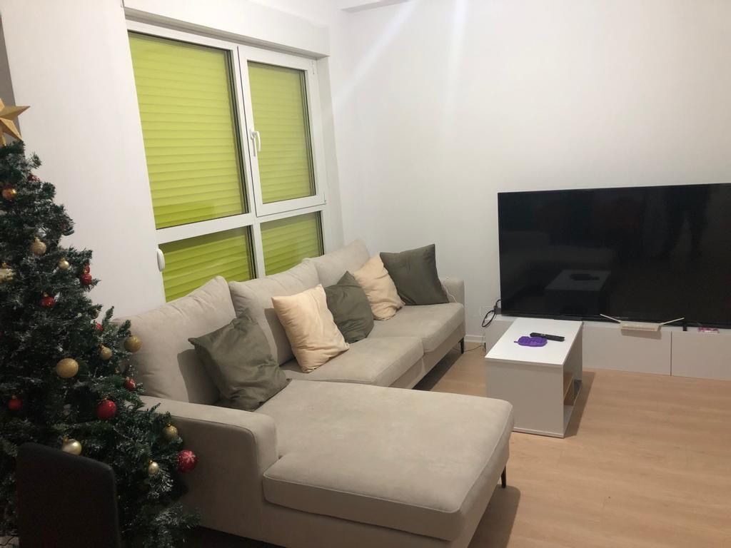 Jepet me qira apartament 1+1 në Ali Dem!