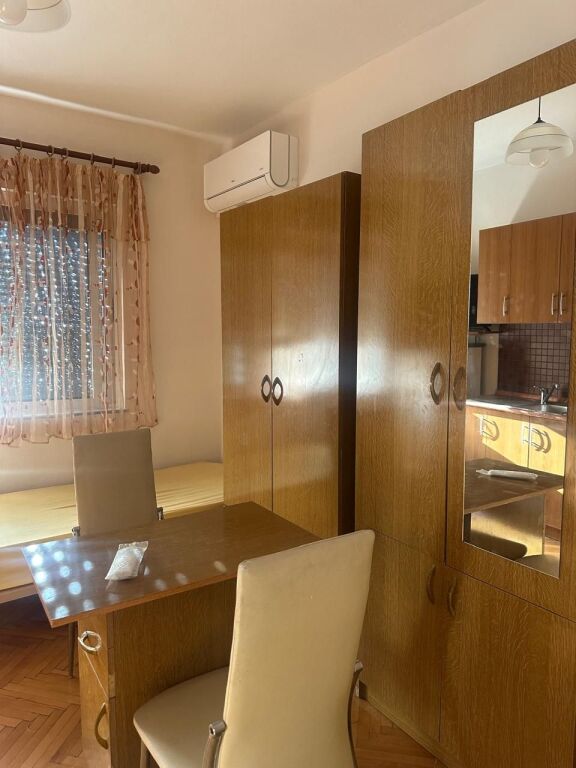 Qera | Garsoniere | Rruga Myslym Shyri | 400 €/muaj