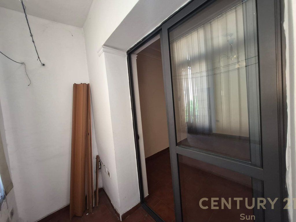 Appartamento 3+1+2 con Deposito e 2 Balconi in Vendita presso l'ex Parco Autobus – 240.000 €