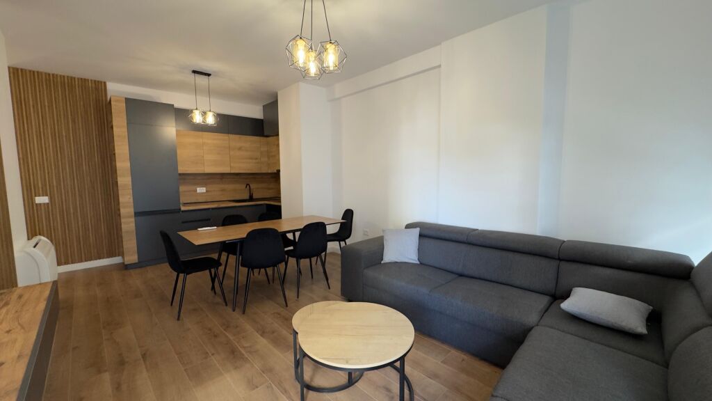2+1+2 for rent with parking space  University