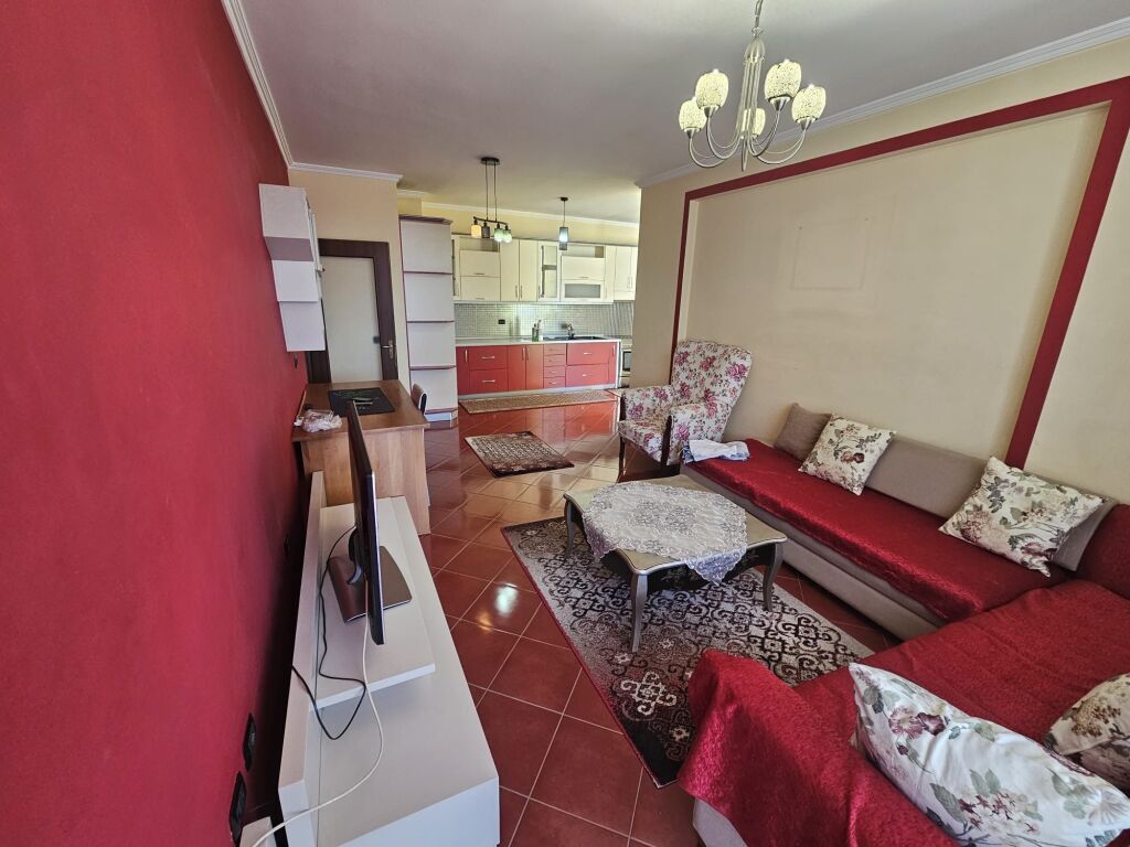 Apartament 2+1+2 me Qira në Astir!