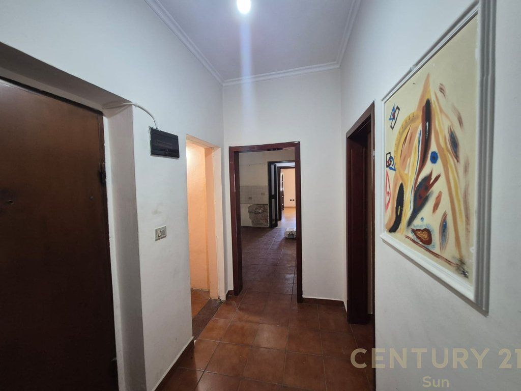 Appartamento 3+1+2 con Deposito e 2 Balconi in Vendita presso l'ex Parco Autobus – 240.000 €