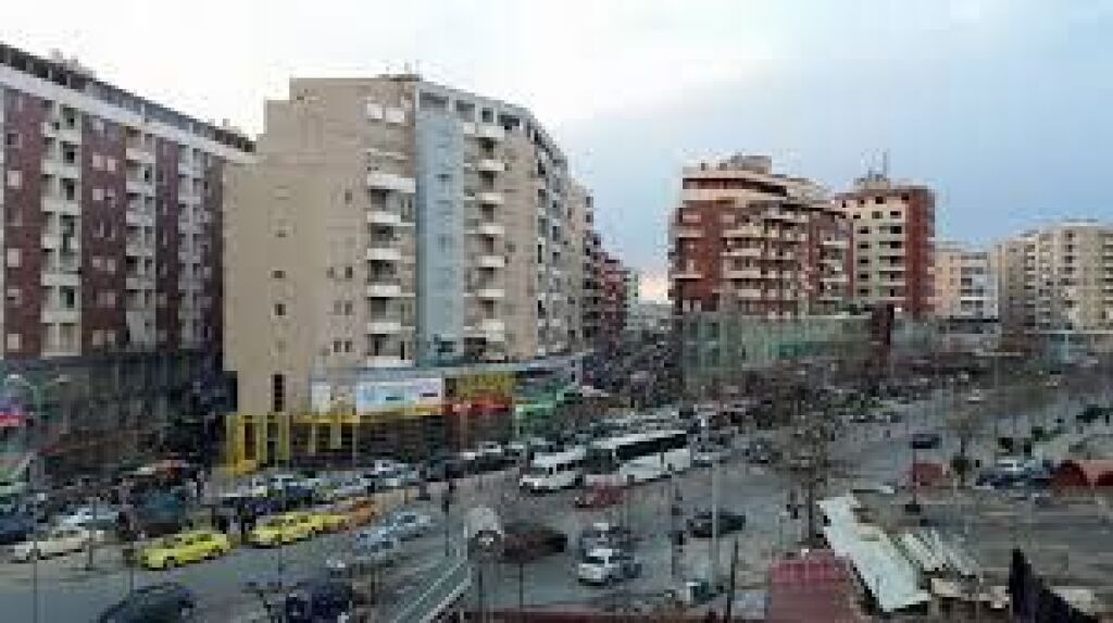 BUSINESS PREMISES FOR SALE IN ASTIR