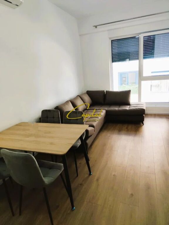 APARTAMENT ME QIRA 1+1 FRESKU 40.000 LEKE