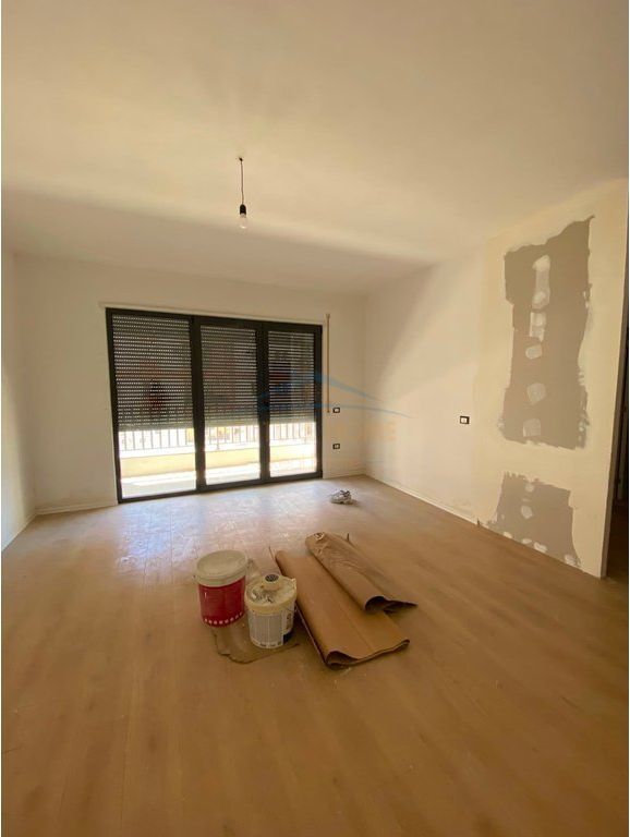 Qera, Apartament 1+1+Post Parkimi, Jordan Misja, Tirane .