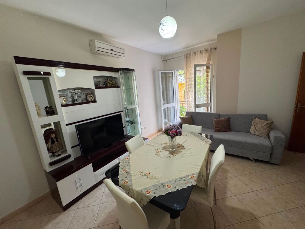 For rent in Astir