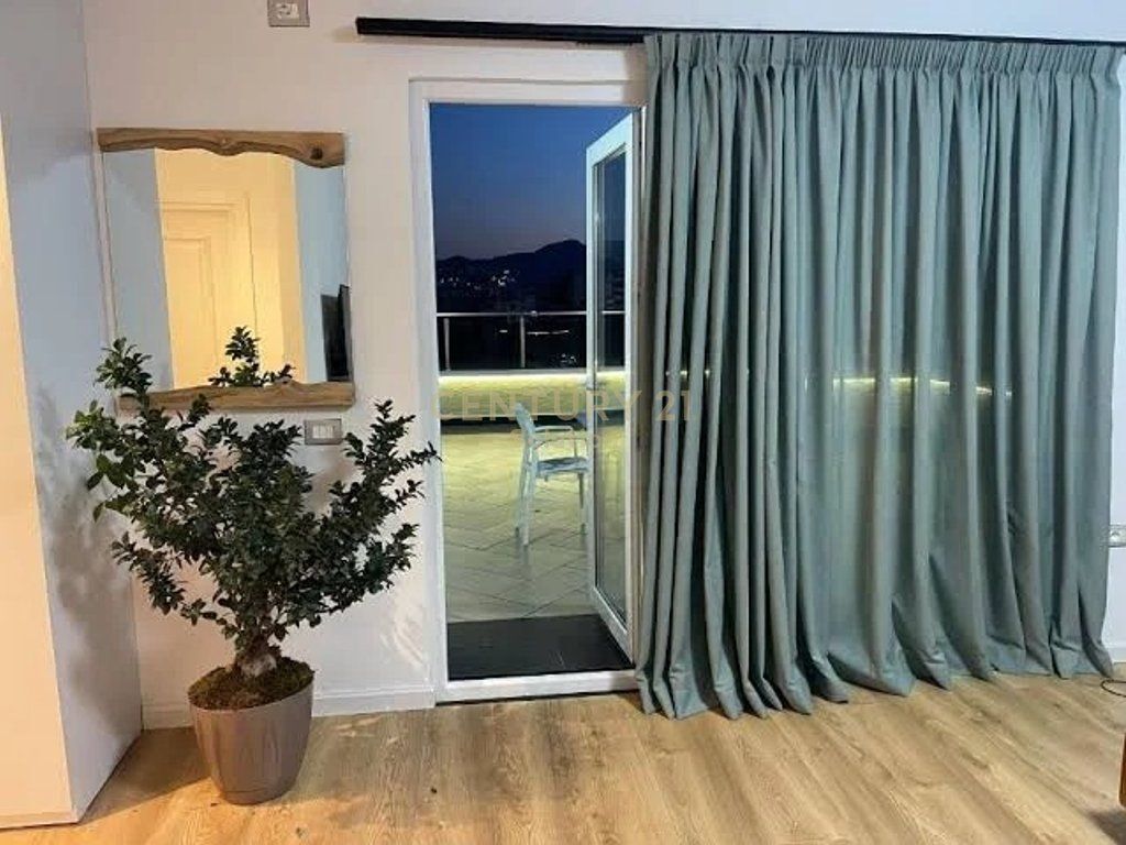 JEPET APARTAMET 2+1 PER QIRA NE BLLOK