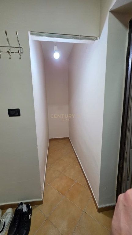Jepet me qira apartament 1+1 prane Bar Oslo!