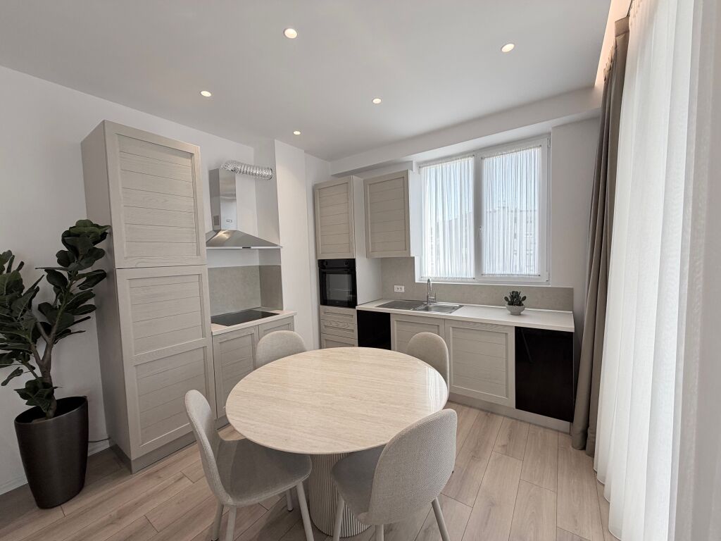 🏡 JEPET ME QIRA APARTAMENT 1+1 + POST PARKIMI – KOMUNA E PARISIT .  💰 Çmimi: 105,000 Lekë/Muaj  