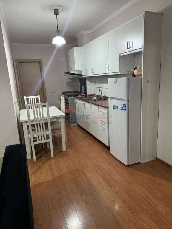 Apartment 1+1 for rent at 21 Dhjetori in Tirana