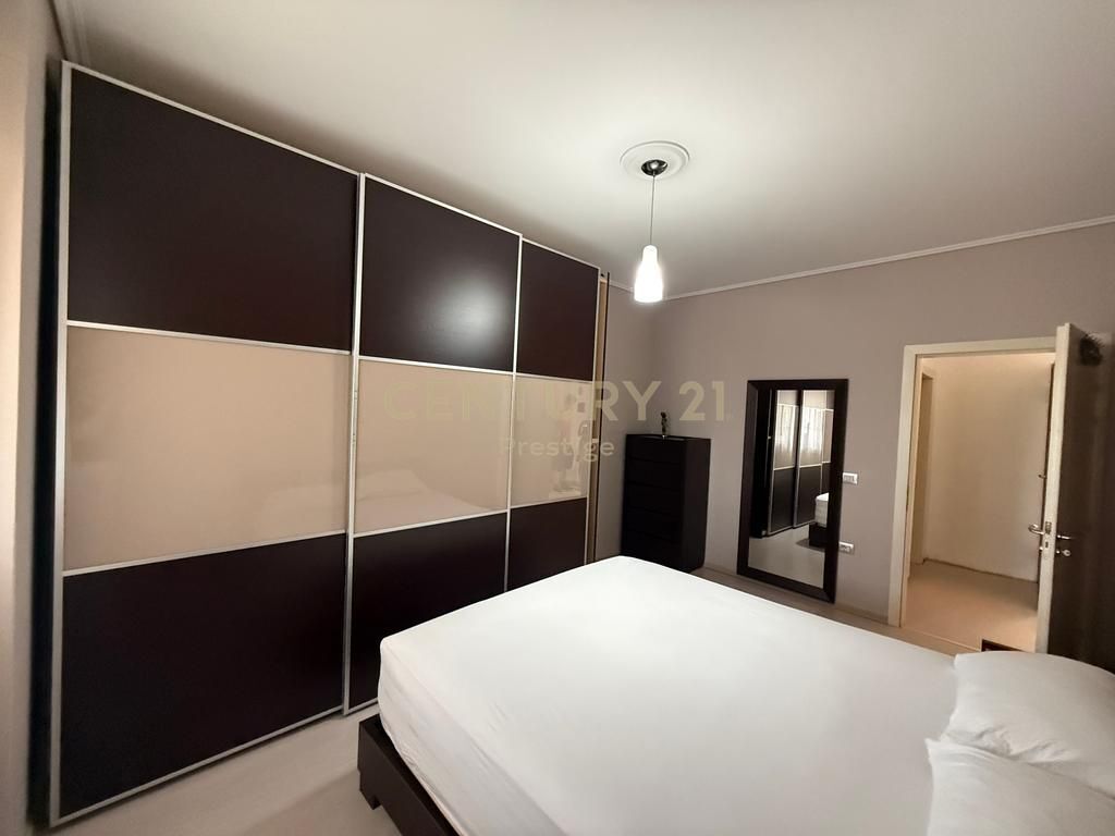 APARTMENT 2+1+2 FOR SALE, "ALI VISHA" STREET, NEAR THE ELECTRIC MARKET, TIRANA!