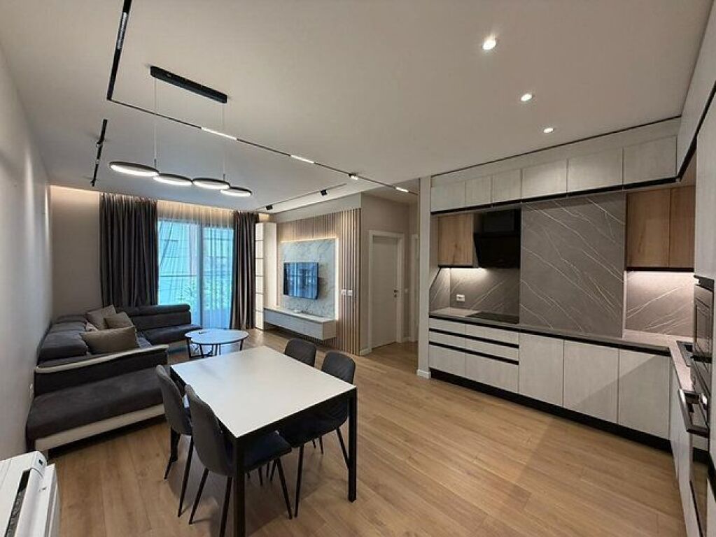 Apartament 2+1 per qira tek Kompleksi Olimpik
