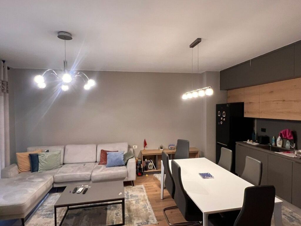 Apartment 2+1+2 for sale in Panorama Complex, near Harry Fultz