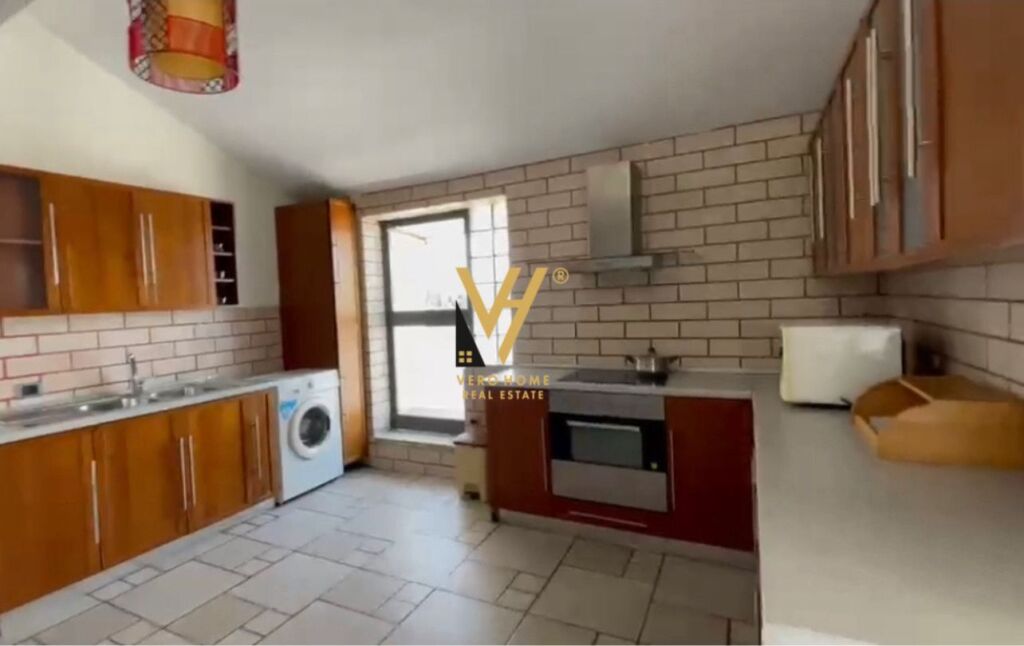 JEPET APARTAMENT 1+1+VERANDE ME QERA TEK OXHAKU 50.000 LEKE