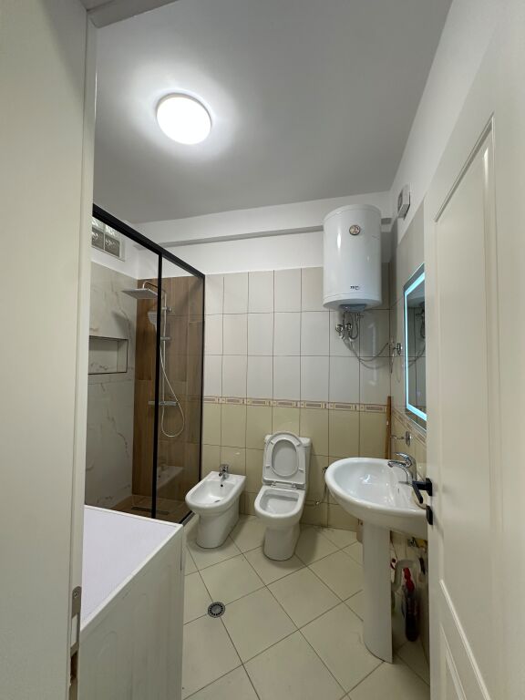 🏡 Jepet me qera apartament 2+1 📍 Në krah të Kopshtit Zoologjik