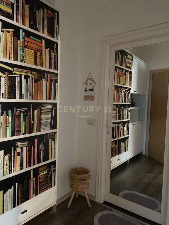 4+1 apartment for sale near Delijorgji Complex, on the edge of Bajram Curri Boulevard