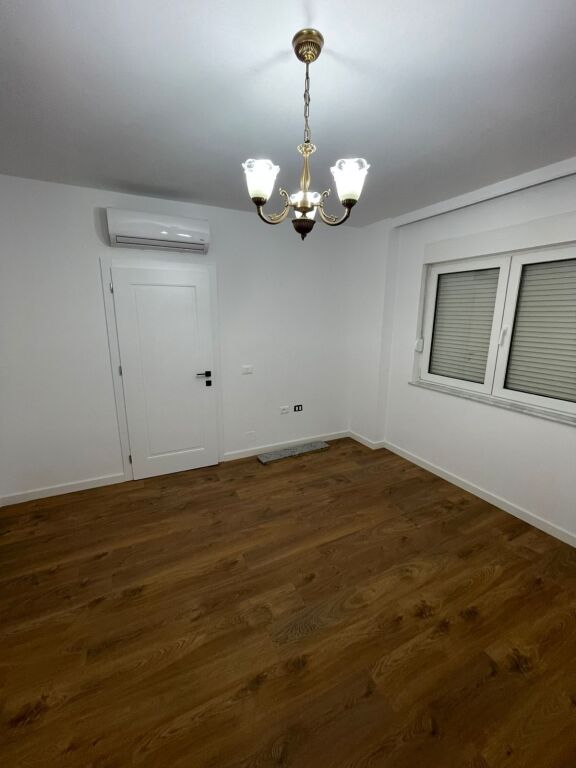 🏢 APPARTAMENTO 1+1 IN AFFITTO – VICINO AIR ALBANIA
