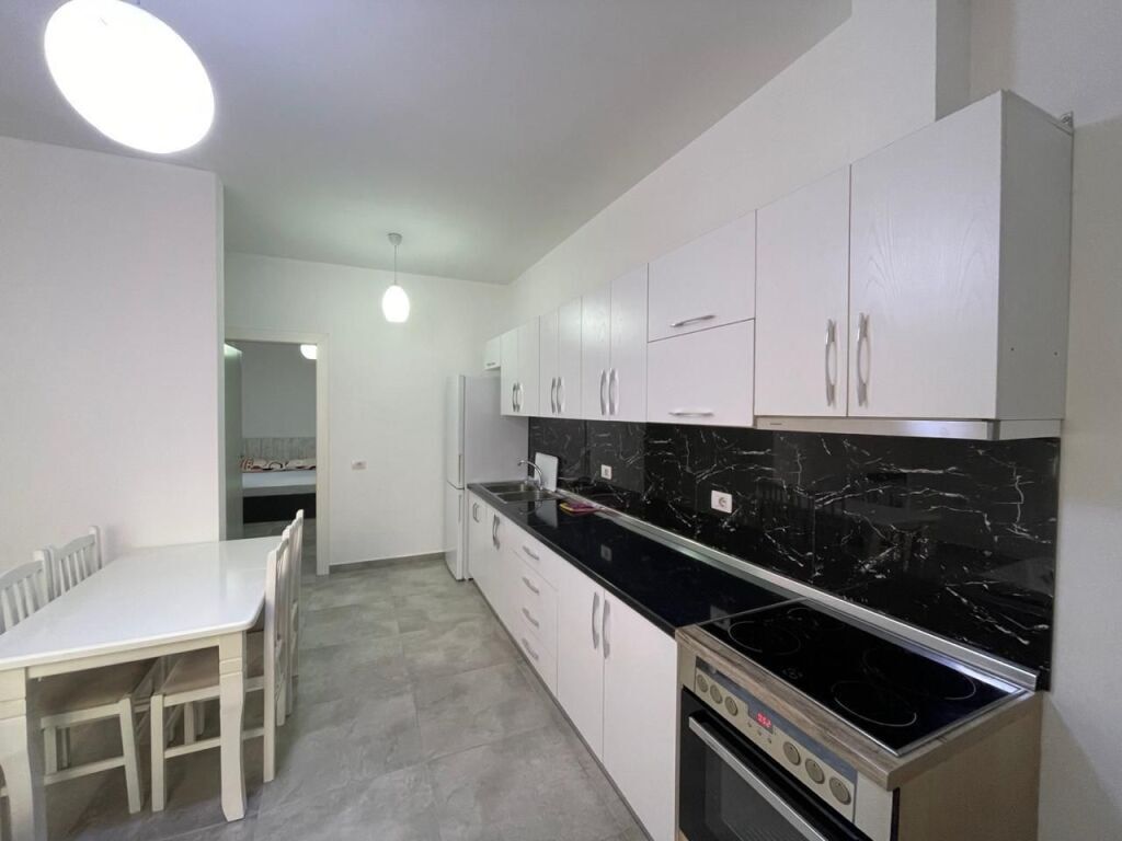 Apartament 1+1 tek Shkolla e Policise ne Sauk