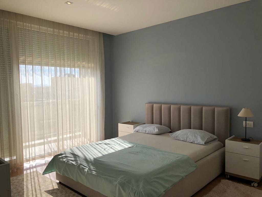 JEPET ME QIRA DUPLEX TEK 21 DHJETORI